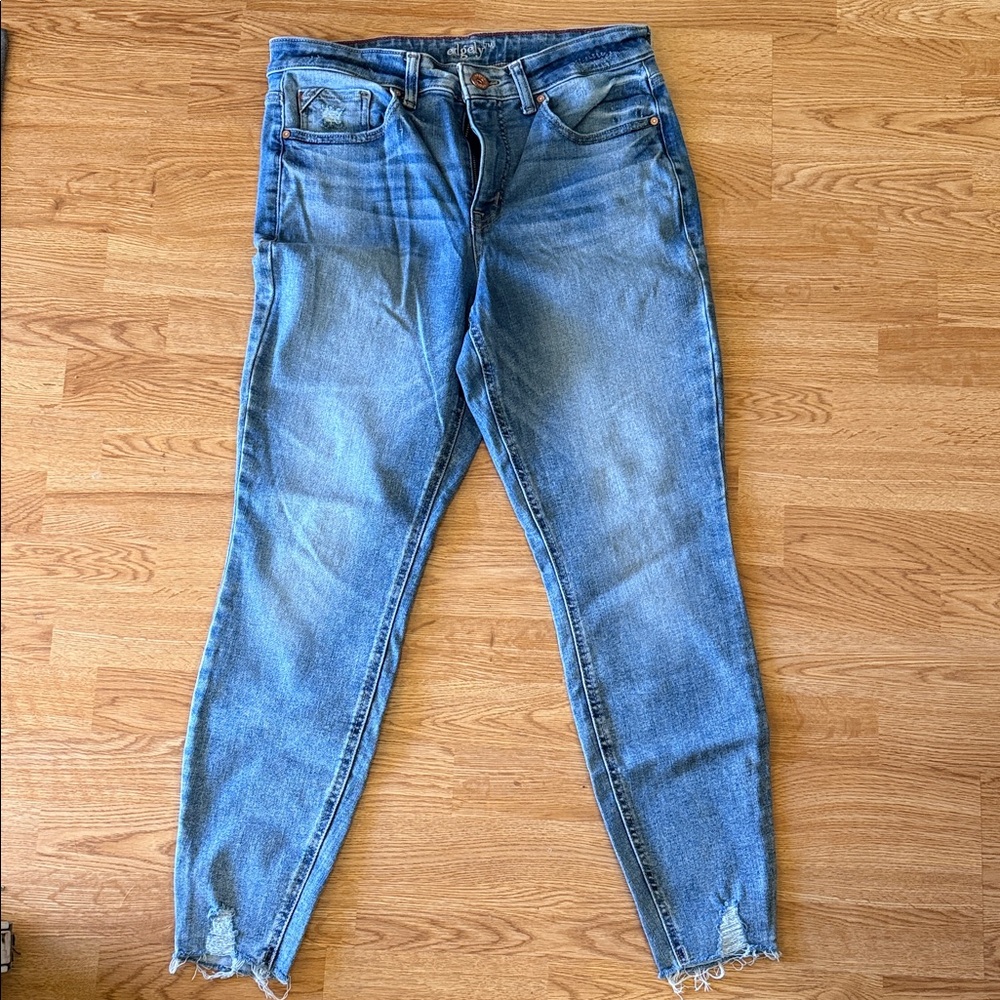 Edgely High Rise Super Skinny Distressed Women's Jeans Size 14 Regular - Picture 6 of 8